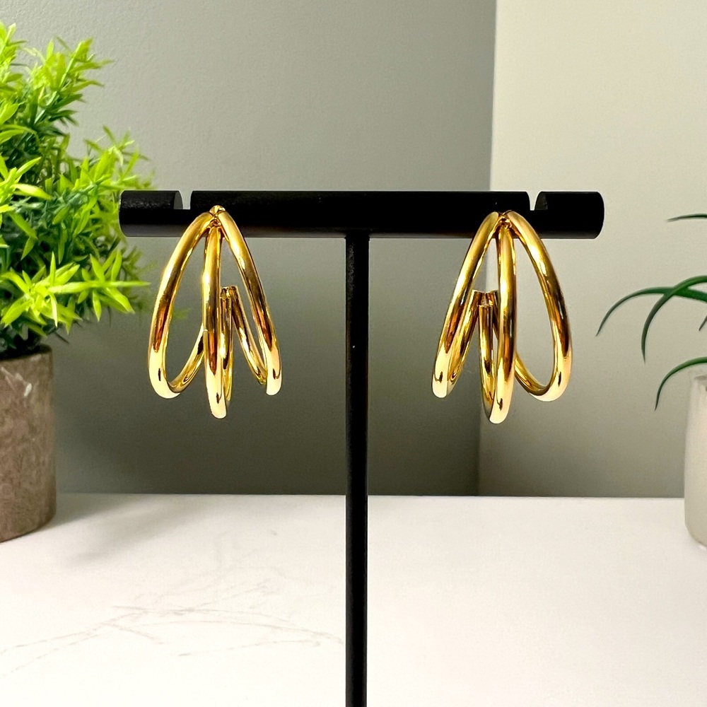 BRAND NEW Elegant Triple Hoop 18K Gold Plated Earrings - Picture 2 of 6